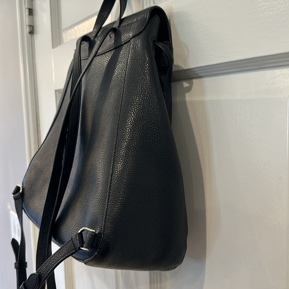 Kate Spade ♠️ Bagpack with flap - Picture 7 of 12